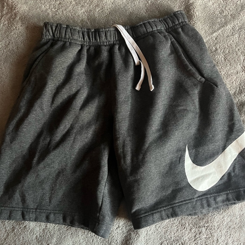 Nike Men's Charcoal Athletic Shorts